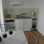ブランシュ アパート *