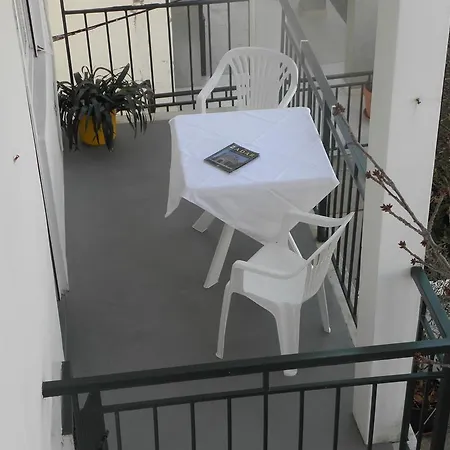 アパート ブランシュ ザダル