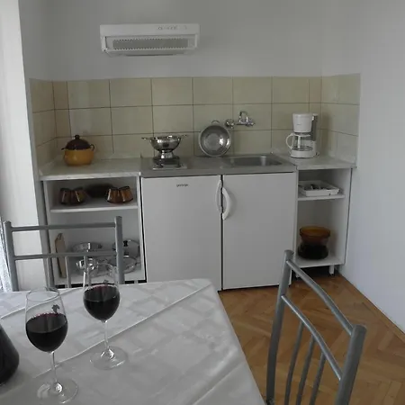 ブランシュ アパート *