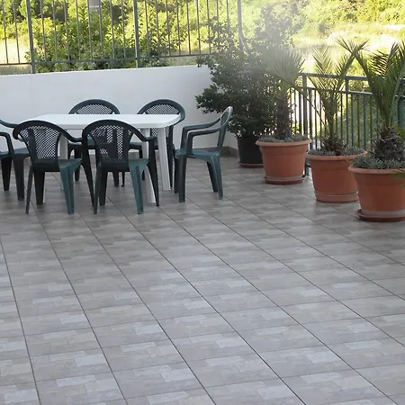 布兰奇公寓酒店 公寓 *