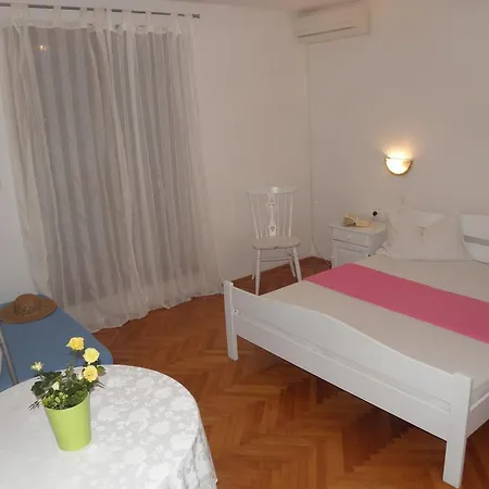 Blanche Zadar